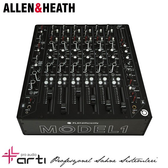MODEL 1 DJ Mixer