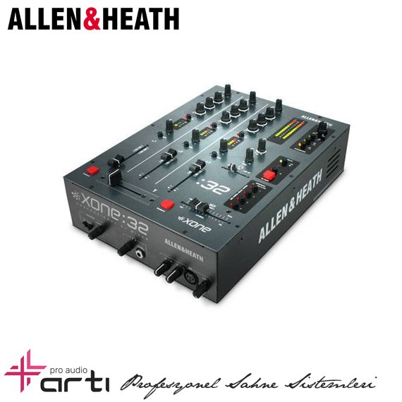 XONE32 DJ Mixer