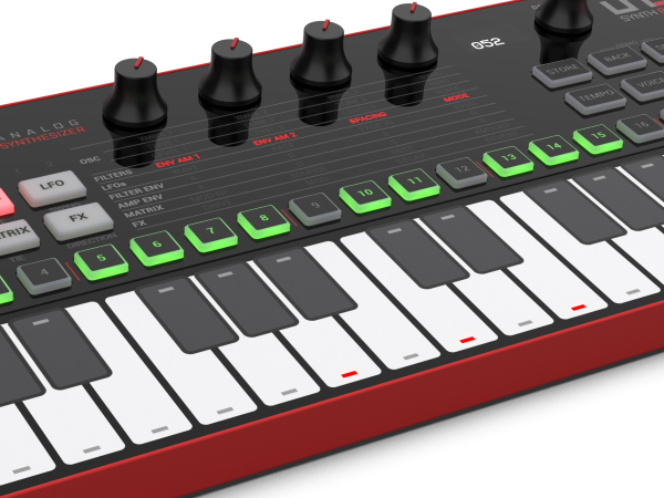 UNO Synth Pro Desktop Analog Synthesizer