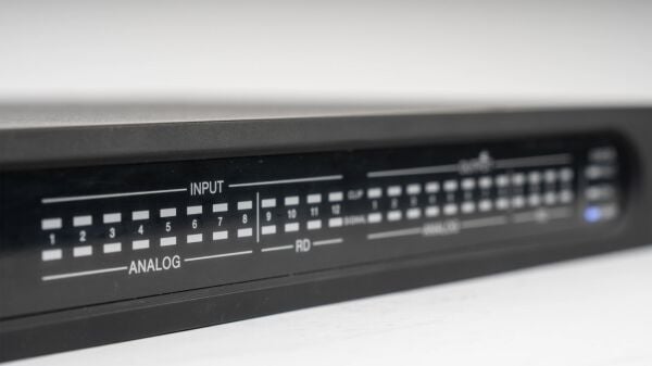 MPX-4088 8x8 DSP'li Ses Matrisi (Opsiyonel Dante)