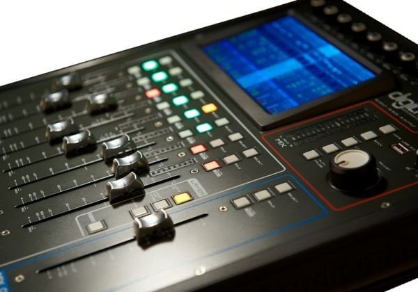 DigiLive 16 16 Kanal Digital Mixer