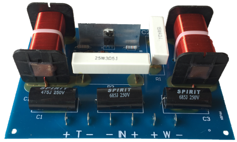 C2600 600W 2 Yollu (Bas-Tiz) Crossover