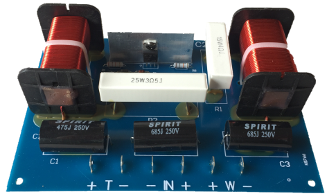 C2600 600W 2 Yollu (Bas-Tiz) Crossover
