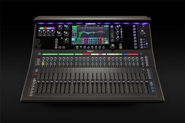 SQ6+ 48 Kanal Dijital Mikser RackUltra FX