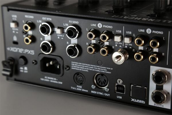 Xone:PX5 4+1 Kanal Efektli Analog DJ Mikseri
