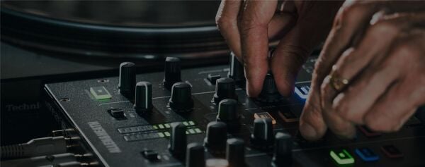 Xone:24 2+1 Kanal Analog DJ Mikseri
