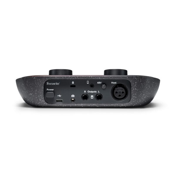 Vocaster One Studio Podcast Paketi (Ses Kartı + DM14v Mikrofon + HP60v Kulaklık)