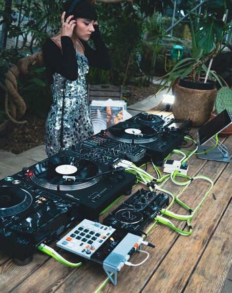 Xone:24C 2+1 Kanal USB Analog DJ Mikseri