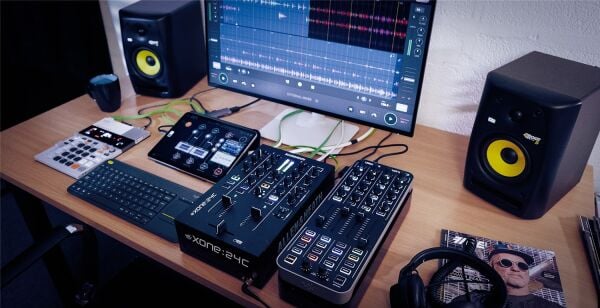 Xone:K3 MIDI Kontrolcü