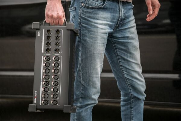 DX168 16 Giriş 8 Çıkış Stage Box
